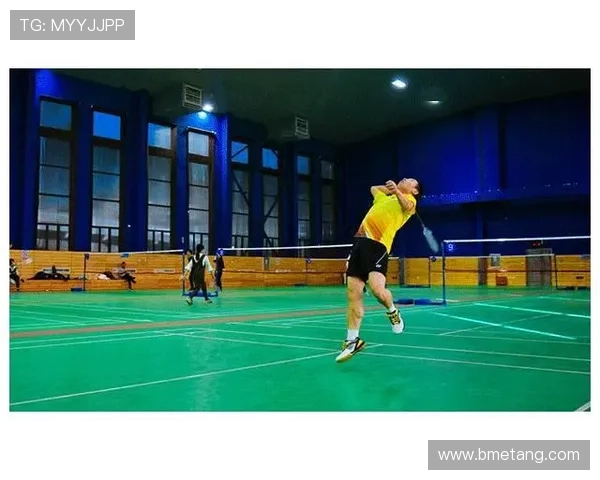 上海羽毛球队边路渗透战术分析及其成败得失探讨