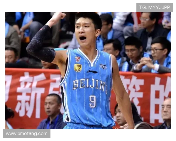 上海足球队在全国耐力排行榜中荣登第四名展现出强大实力与潜力 上海足球队在全国耐力排行榜中荣登第四名展现出强大实力与潜力