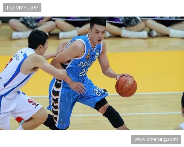 深入解析北京篮球队近期状态及其对手表现的全面对比分析